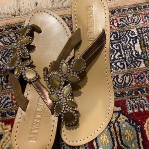 MYSTIQUE tan embellished heeled sandals with stones/shell details
